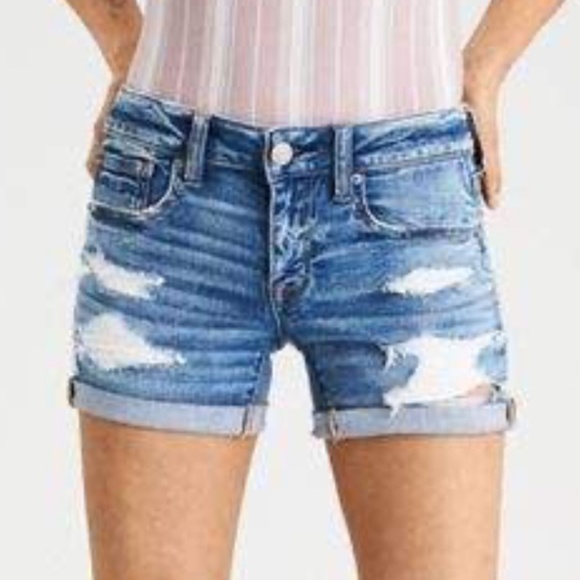 American Eagle Boyfirned Midi Distressed Shorts Size 32 - Picture 1 of 6
